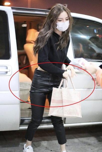 穿着丝袜插B小说,激情四溢的禁忌之恋