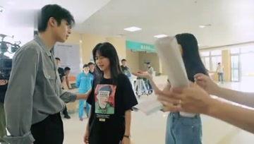 娱乐吃瓜小站,娱乐吃瓜小站带你探秘明星幕后故事